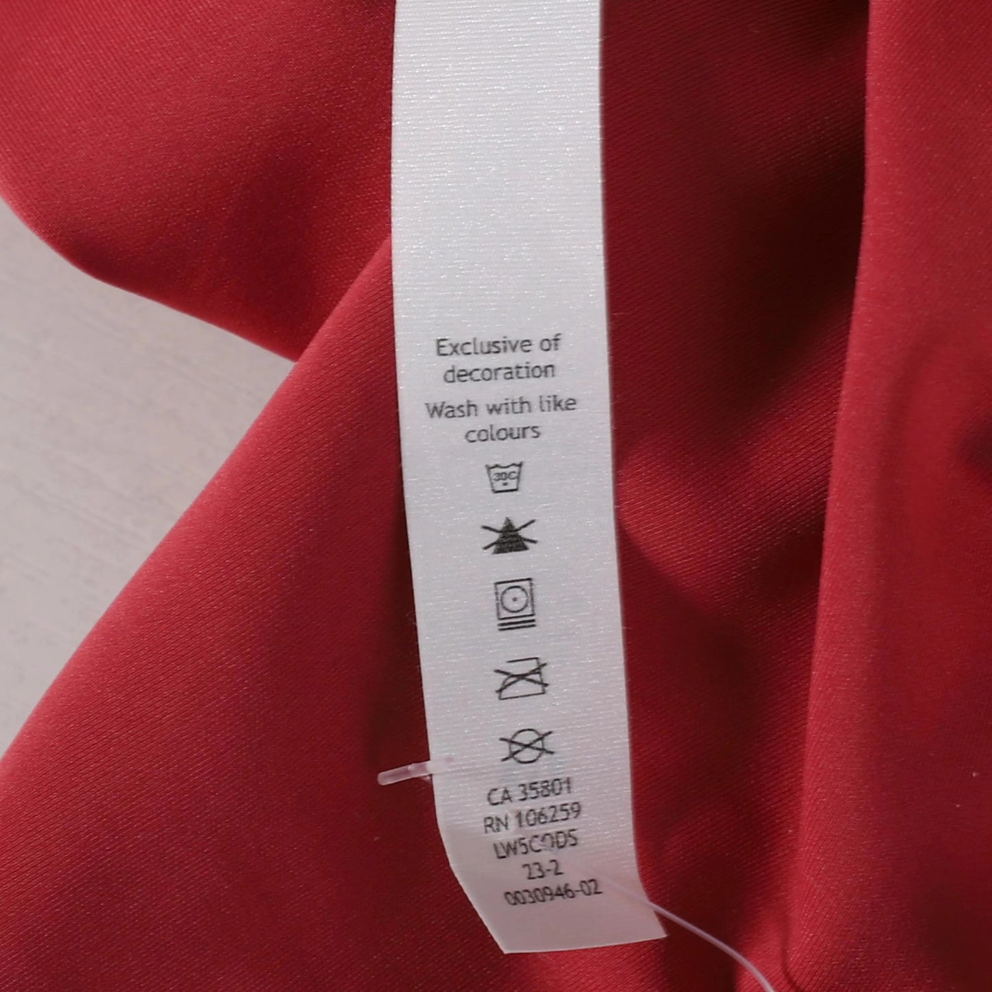 95 New XS size lululemon Red nylon/nylon casual pants